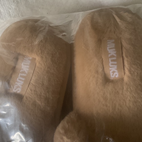 Muk Luks Brown Fuzzy Slippers - Picture 2 of 4